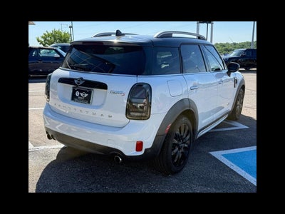 2018 MINI COUNTRYMAN Base