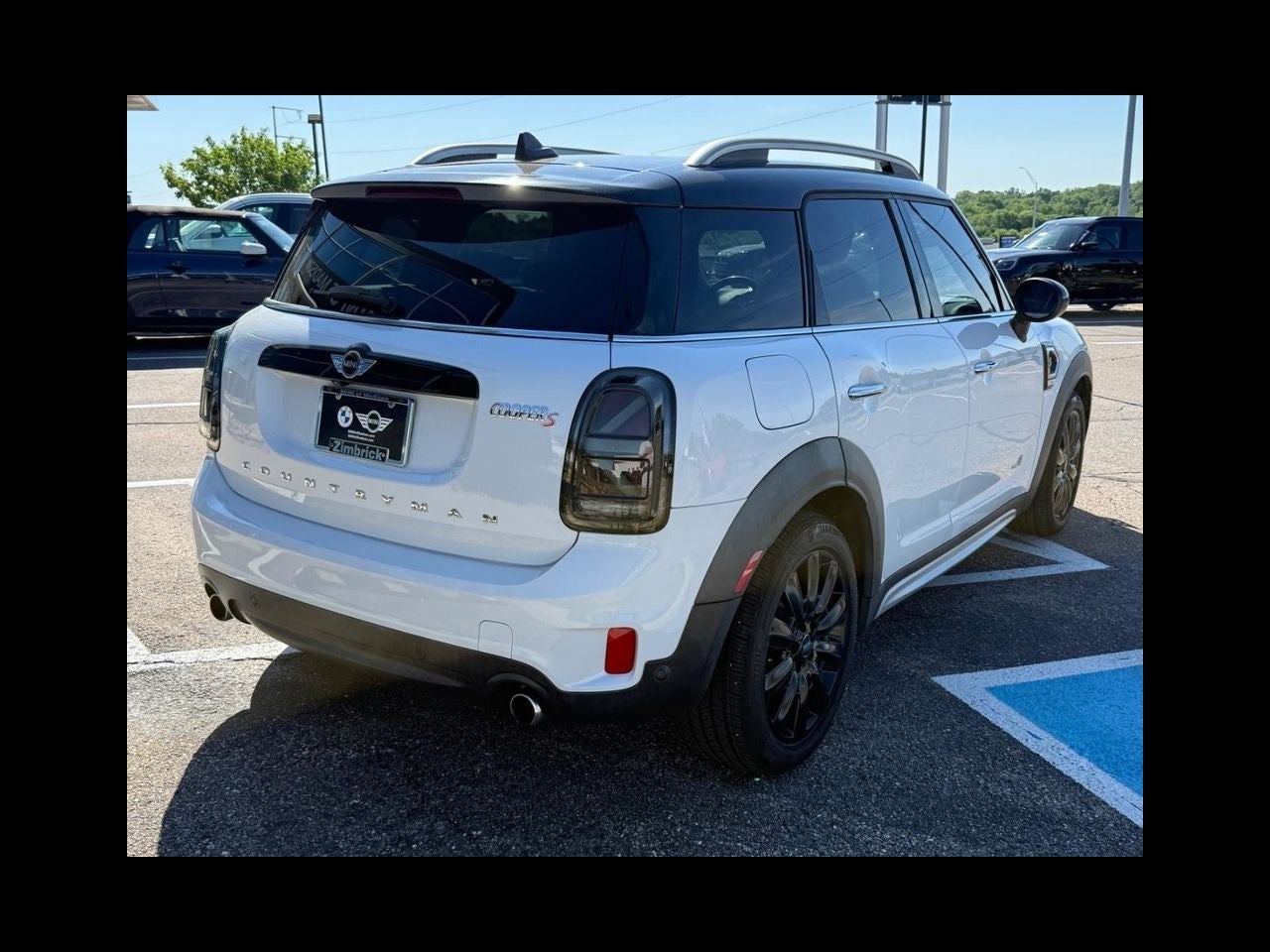 2018 MINI COUNTRYMAN Base