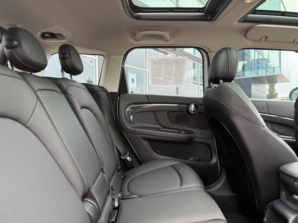 2019 MINI COUNTRYMAN CLASSIC