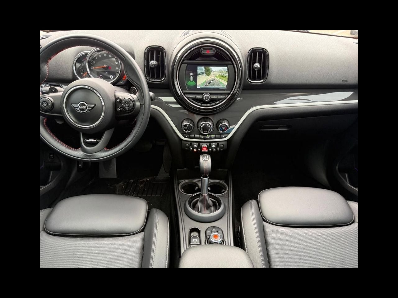 2019 MINI COUNTRYMAN CLASSIC