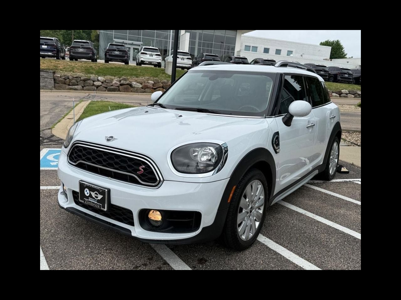 2019 MINI COUNTRYMAN CLASSIC