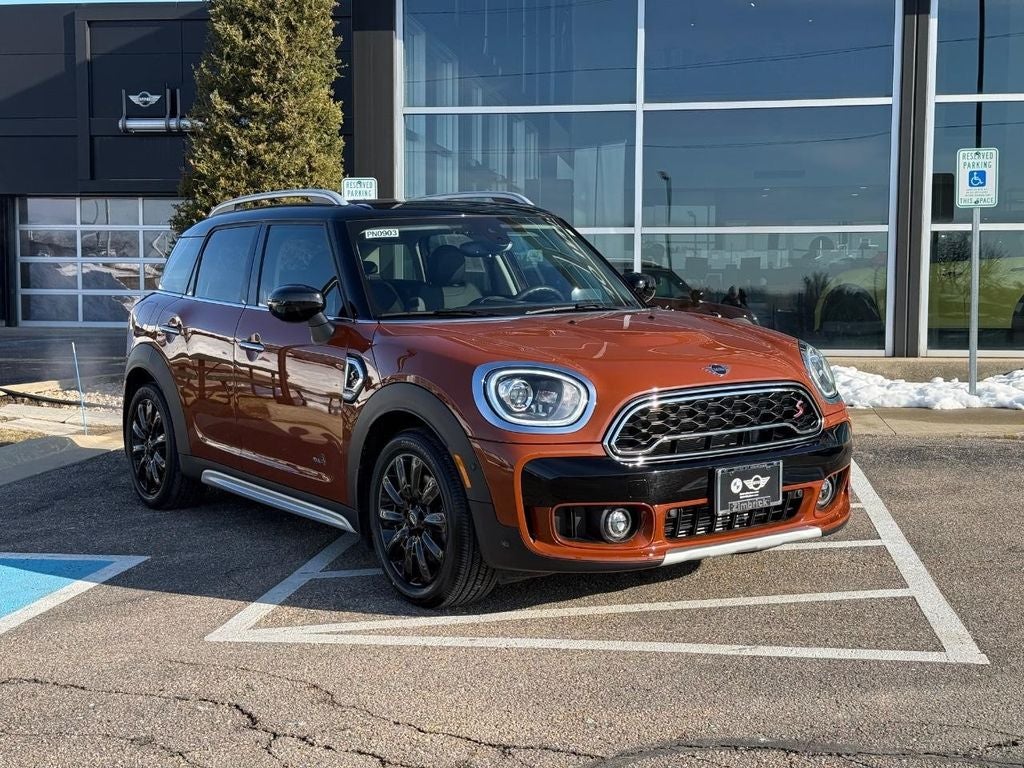 2020 MINI COUNTRYMAN ICONIC