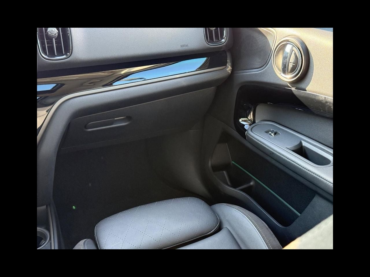 2020 MINI COUNTRYMAN ICONIC