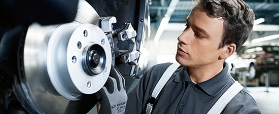 Brake Pads / Sensor Replacement - Front